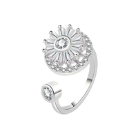 Bloom Crown Flower Spinning Ring